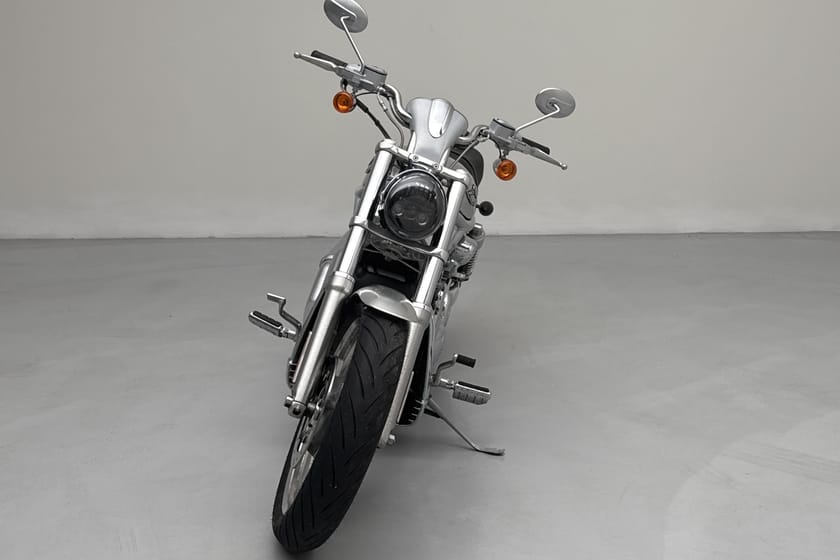 Bild 2 av Harley-Davidson VRSCA V-Rod