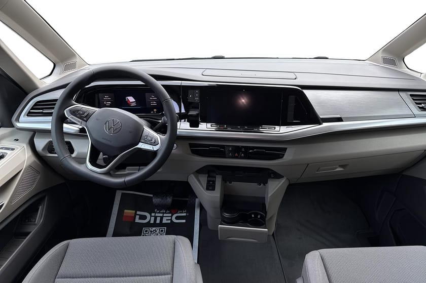 Bild 5 av Volkswagen Multivan eHybrid 4M Life Kort TSI 245hk  AUT 4Motion