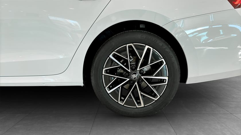 Bild 4 av Škoda Octavia Kombi COMBI SELECTION 1,5 TSI M-HEV 116 HK 7 VXL