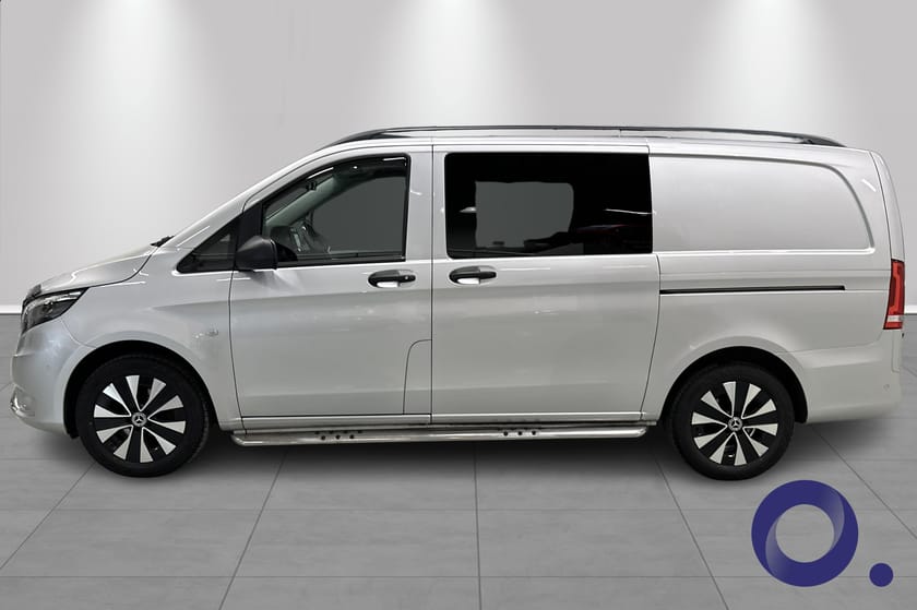 Bilde 2 av Mercedes-Benz Vito 119 CDI 4x4 3.0t V119 4MATIC | Webasto| Krok| Adaptiv cruise contr.