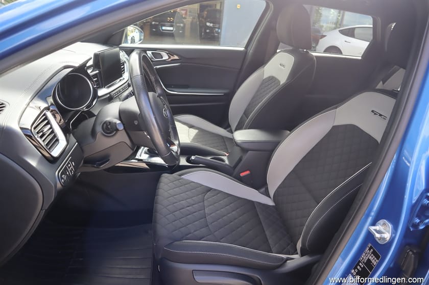 Bild 4 av Kia Ceed Sportswagon Cee´d 1.4 T-GDi SW 140hk GT-Line Automat Svensksåld