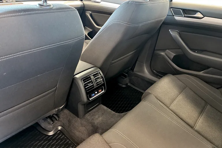 Volkswagen Passat Sportscombi