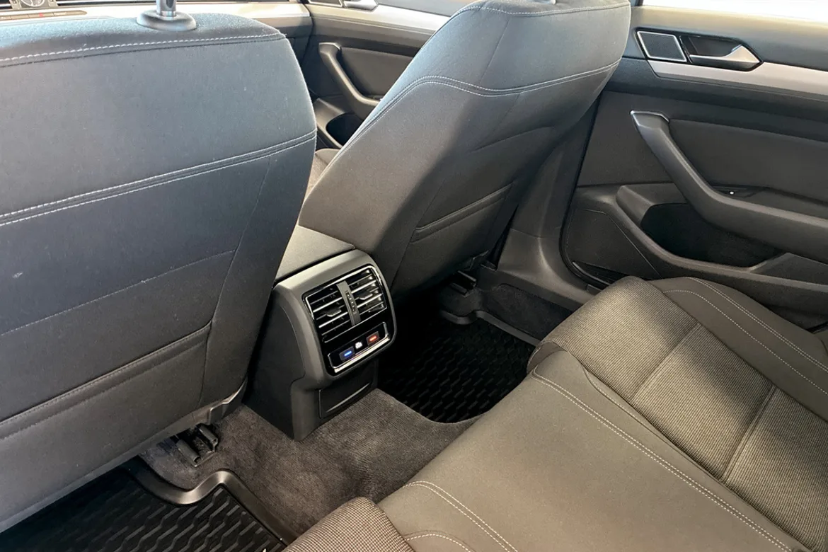 Volkswagen Passat Sportscombi