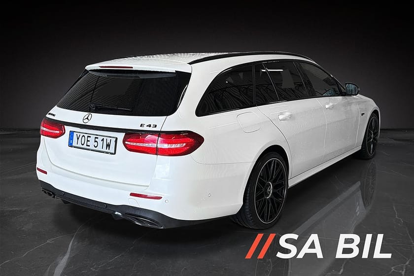 Bild 4 av Mercedes-Benz AMG E 43 T 4MATIC
