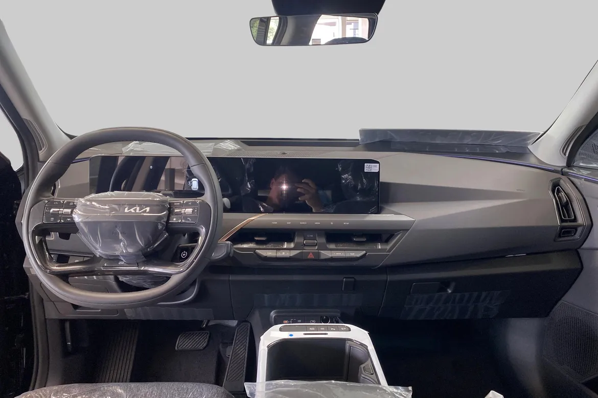 picture of a car