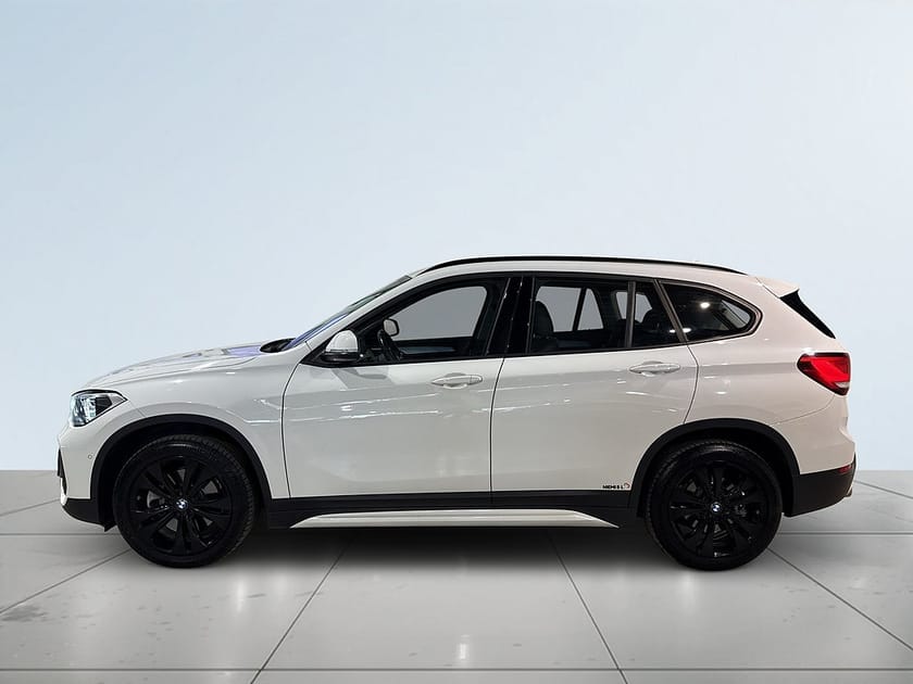 Bild 4 av BMW X1 xDrive20d Steptronic Sport line Drag Kamera GPS HuD SoV