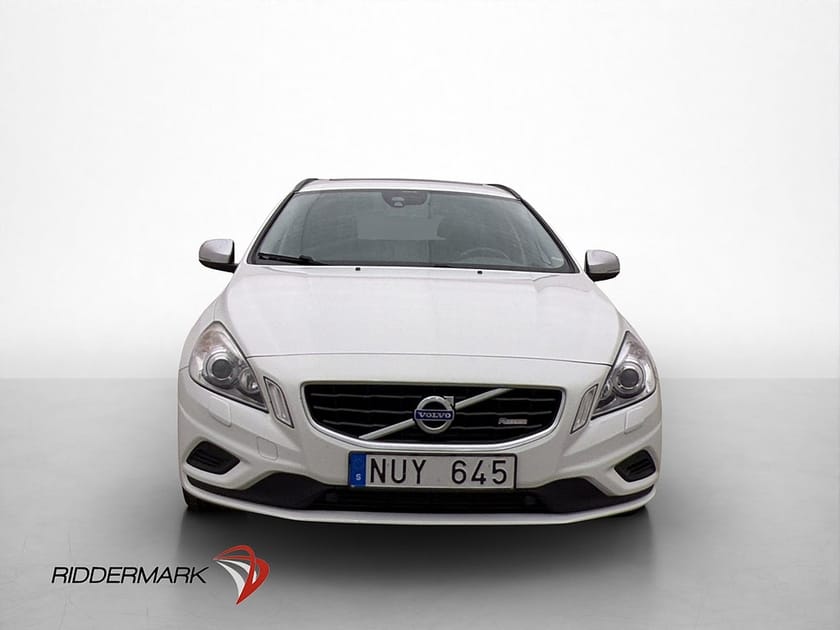 Bild 2 av Volvo V60 D3 R-Design Pano Skinn D-Värmare Drag
