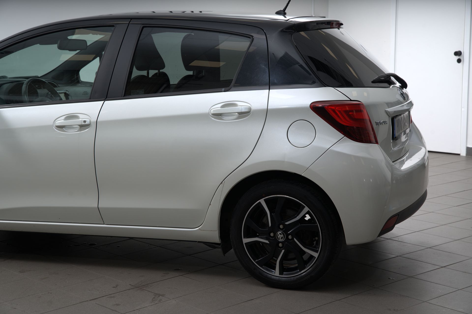 Toyota Yaris 2016, bild 7/10