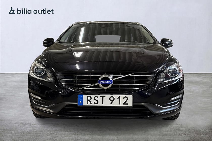 Bild 3 av Volvo V60 D4 Summum BE 181hk Drag P-värm PDC Läder KamremBytt