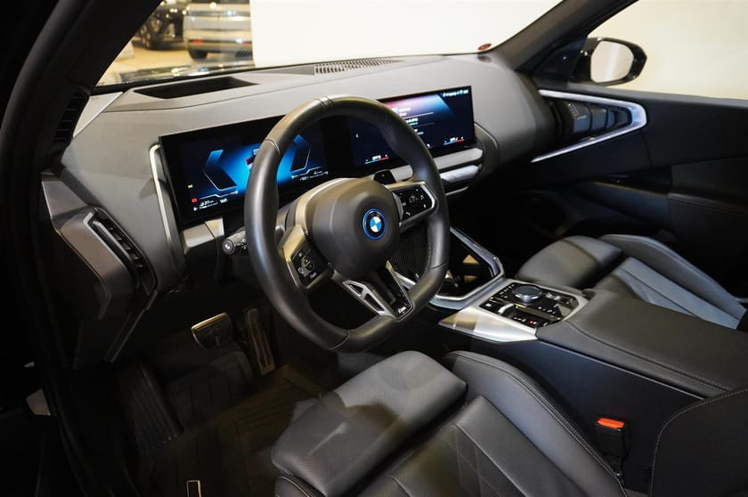 Bild 2 av BMW X3 30e xDrive Steptronic, 299hk, M-Sport, Drag, Navi, DAP