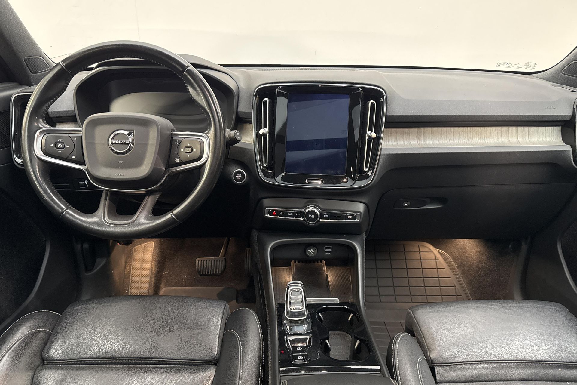 Volvo XC40 D4 AWD 2020, kuva 7/10