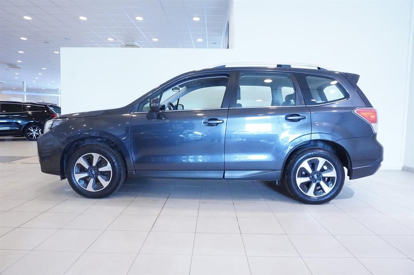Bild 4 av Subaru Forester 2,0 4WD Lineartronic 150hk, Dragkrok, Backkamera, Automat