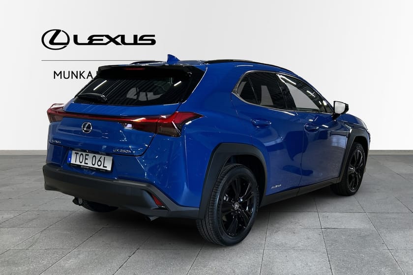 Bild 3 av Lexus UX 250h Comfort Sport Edition Dragkrok
