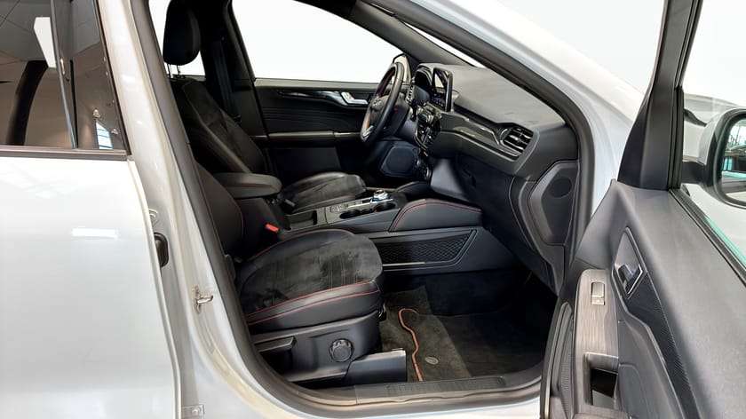 Bild 3 av Ford Kuga Plug-In Hybrid | ST-Line | Pilot | Adaptiv | Kamera |  225hk