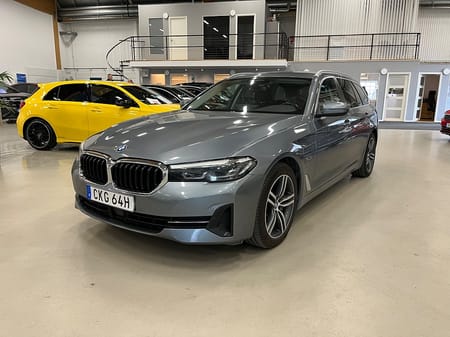 BMW 530e xDrive Touring LADDHYBRID AUT(drag+värmare) 2.99% Ränta