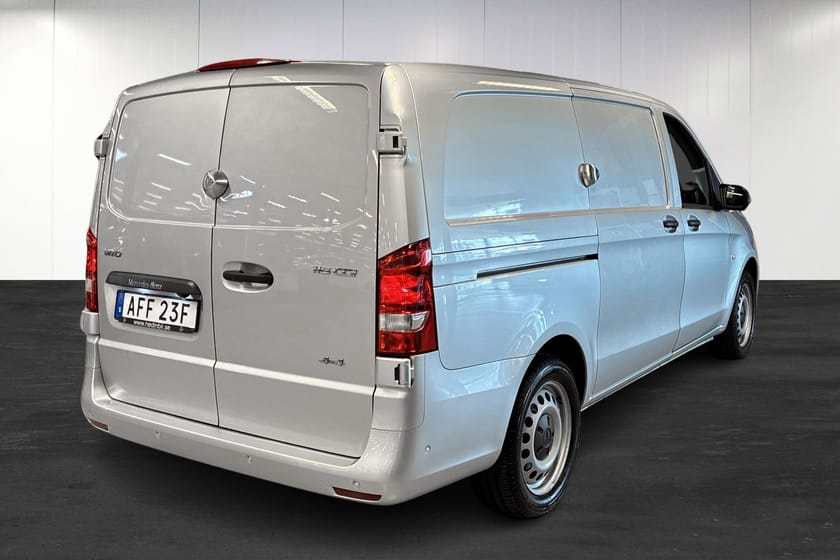 Bild 3 av Mercedes-Benz Vito 116 CDI 4x4 2.8t 9G-Tronic | Backkamera | Navi | Parkeringspaket |