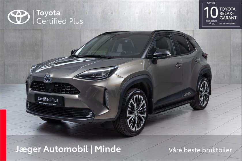 Bilde 1 av Toyota Yaris Cross Hybrid AWD-i 1,5 Executive Bi-Tone
