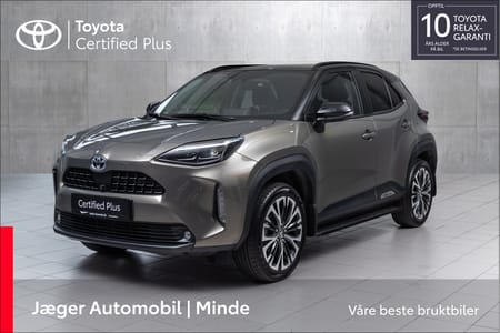 Toyota Yaris Cross Hybrid AWD-i 1,5 Executive Bi-Tone