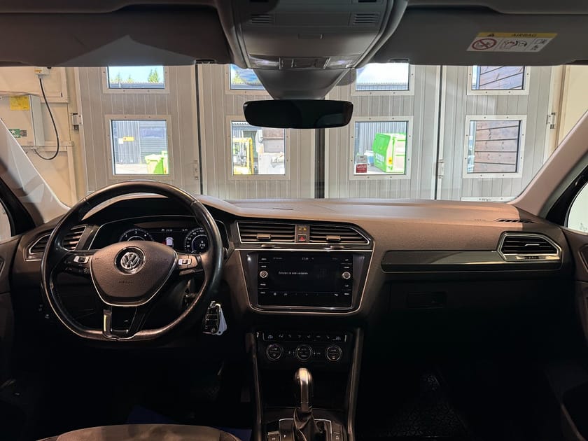 Bild 4 av Volkswagen Tiguan 2.0 TDI DPF 4Motion GT Cockpit Drag Värmare Kamrem bytt