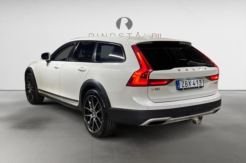 Bild 5 av Volvo V90 Cross Country D4 190 HK AUT AWD BUSINESS ADV DRAG NAVI D-VÄRM VOC 20"