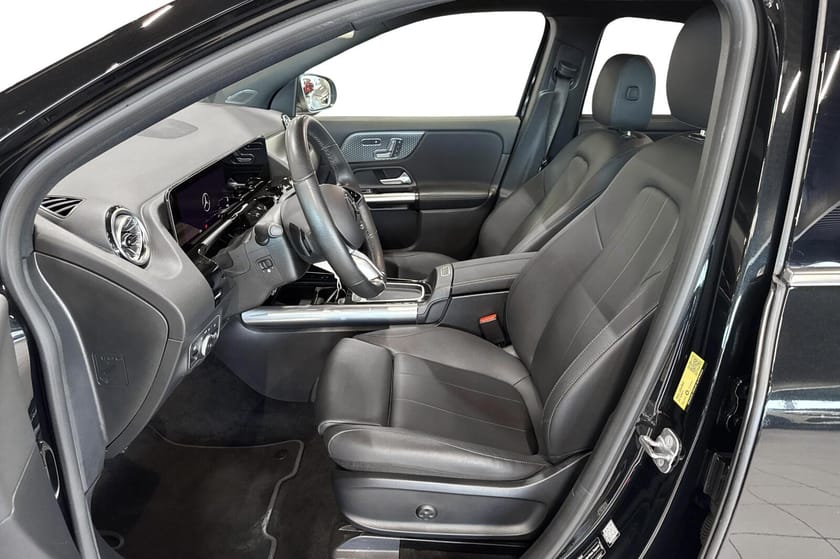 Bilde 5 av Mercedes-Benz EQA 300 4MATIC Progressive