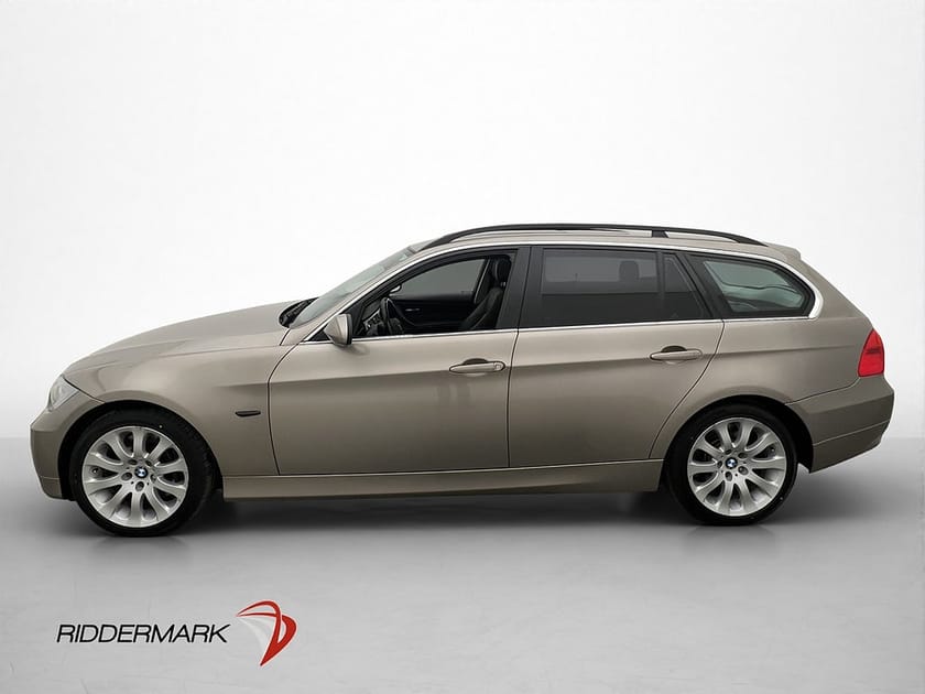 Bild 4 av BMW 330xd Touring 330 xd Panorama Skinn Drag 231hk