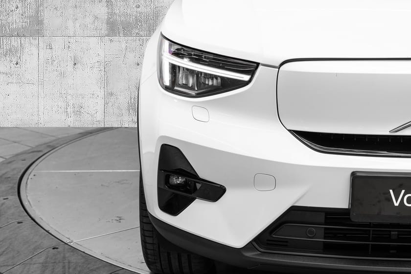 Bilde 4 av Volvo EX40 Twin Motor Performance TM Plus AWD - Hengerfeste & Varmepumpe