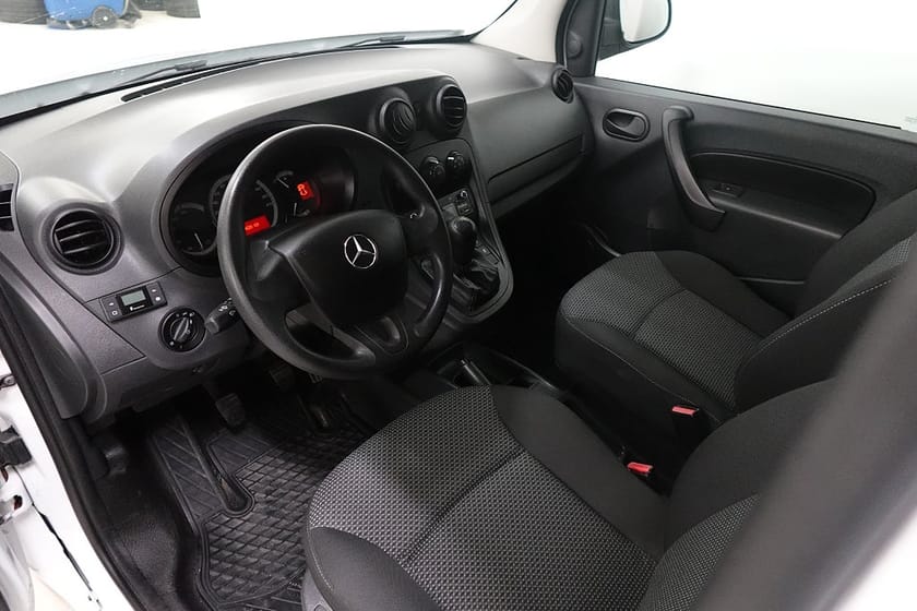 Bild 5 av Mercedes-Benz Citan 109 CDI Dragkrok Kamera Dubbel dörr