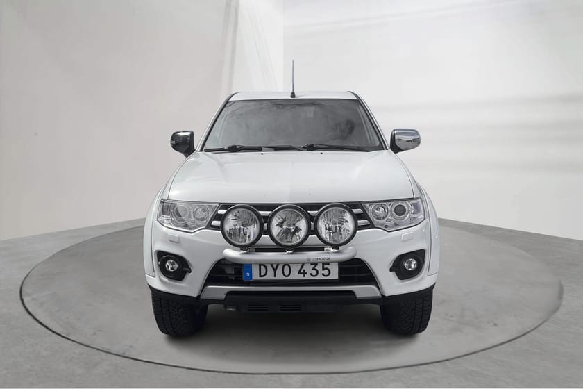 Bild 5 av Mitsubishi L200 Club Cab 2.5 DI-D (178hk) 4-sits Flakkåpa