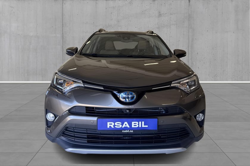 Bilde 2 av Toyota RAV4 Hybrid Executive, 2,5L 197HK, Hengerfeste, 360 kamera, Skinn