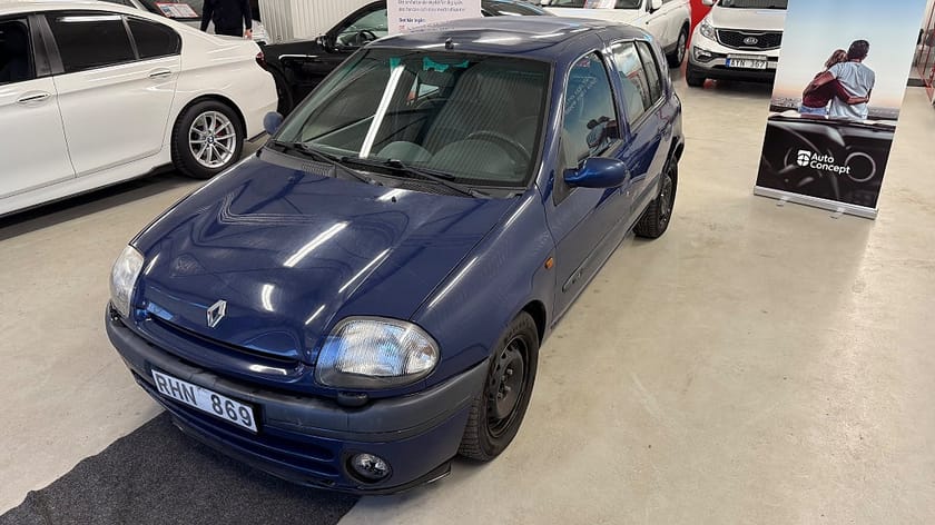 Bild 2 av Renault Clio  Halvkombi