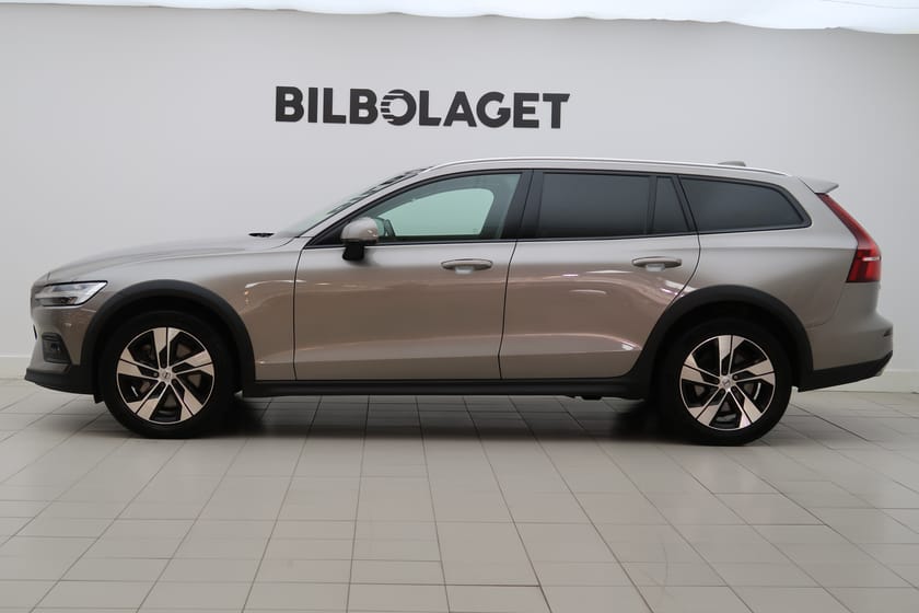 Bild 2 av Volvo V60 Cross Country B4 AWD Diesel Adv SE, Drag