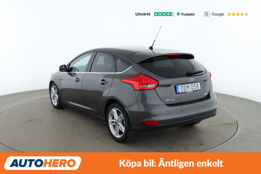 Bild 3 av Ford Focus 1.0 EcoBoost Titanium / PDC-Bak