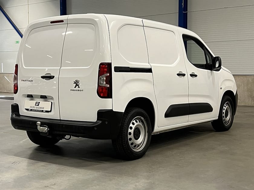 Bild 4 av Peugeot Partner Utökad Last 1.5 130 EAT 130 HK L1 / Leasebar / Drag / Värmare /