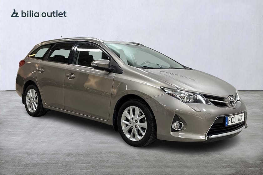 Bild 4 av Toyota Auris Touring Sports TS 1.6 Valvematic Multidrive S Active 132hk8 Backkamera