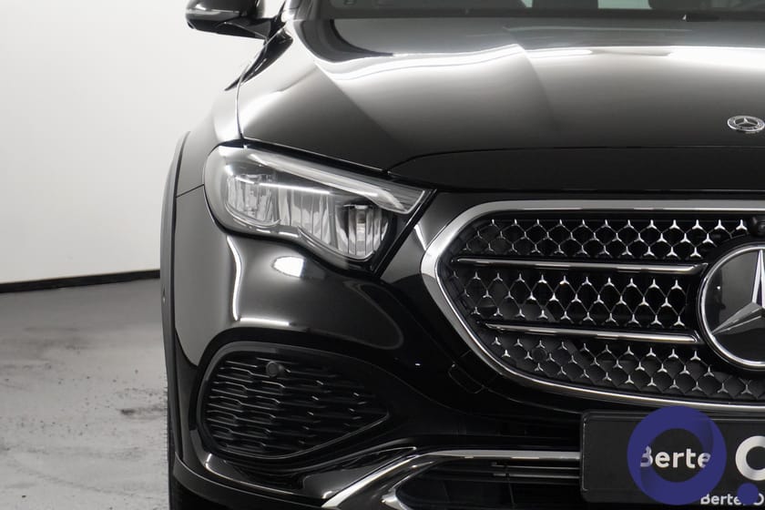Bilde 3 av Mercedes-Benz E 300 d e 4MATIC All-Terrain