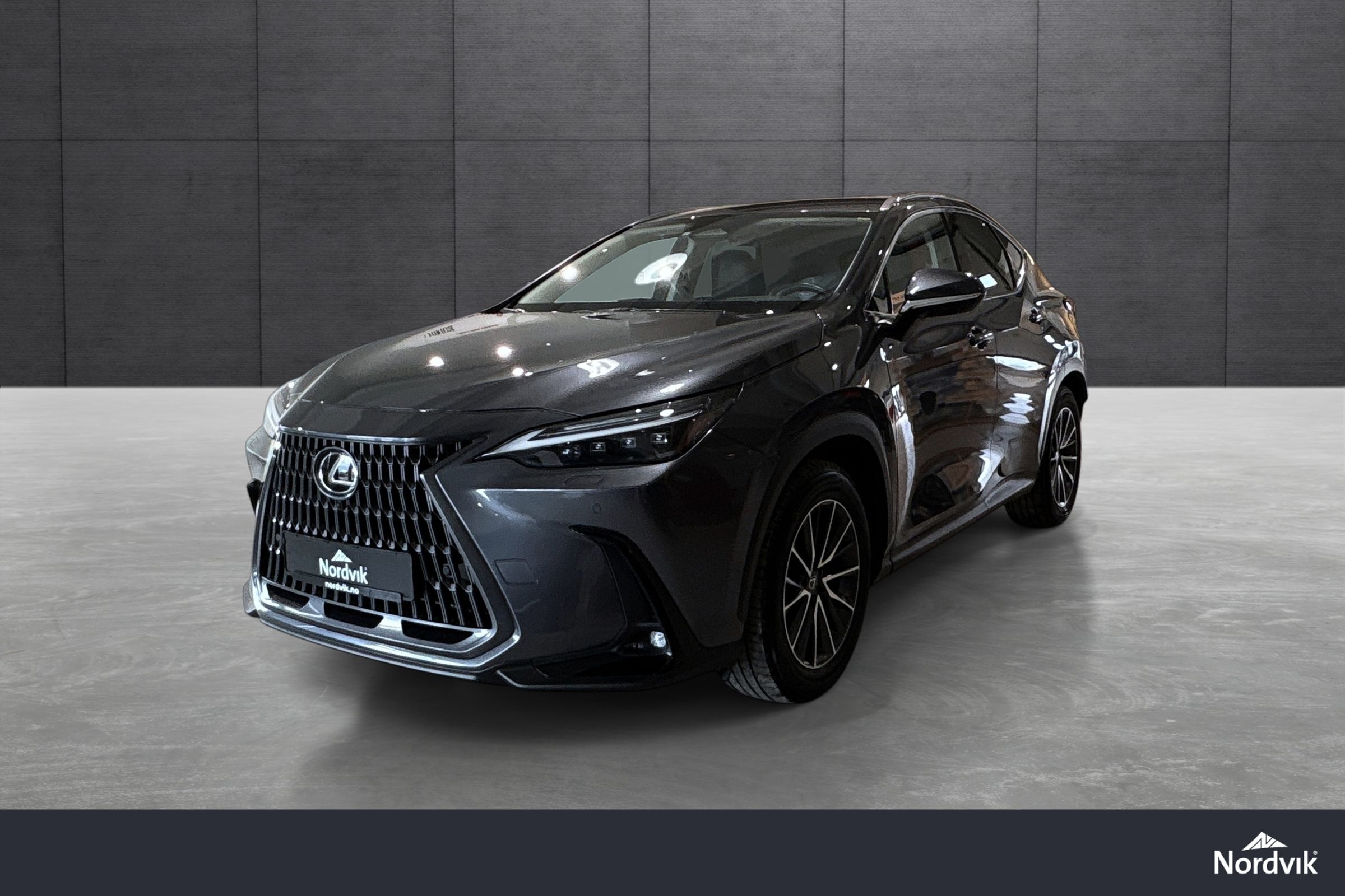 Lexus NX 450h+