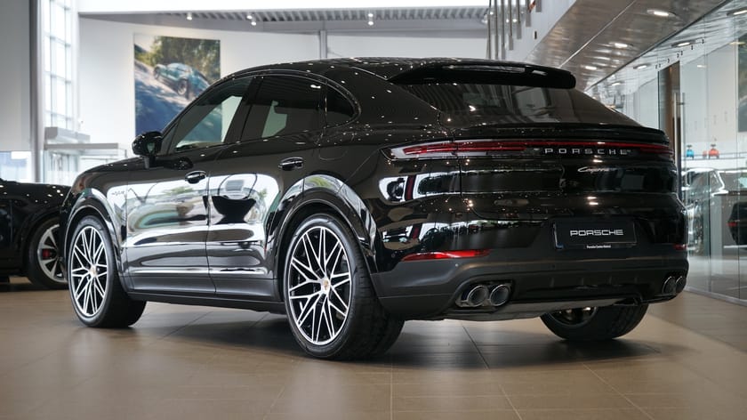 Bild 2 av Porsche Cayenne E-Hybrid Coupé 