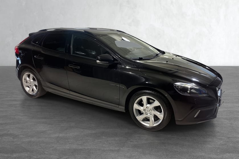 Bilde 4 av Volvo V40 Cross Country D 2 Summum reg reim og vannpumpe er skiftet servicer