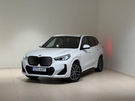 BMW iX1 xDrive30