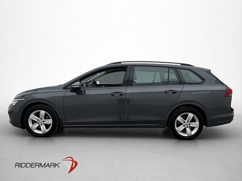 Bild 4 av Volkswagen Golf Sportscombi Cockpit Rattvärme CarPlay 3-Zons P-Sensorer