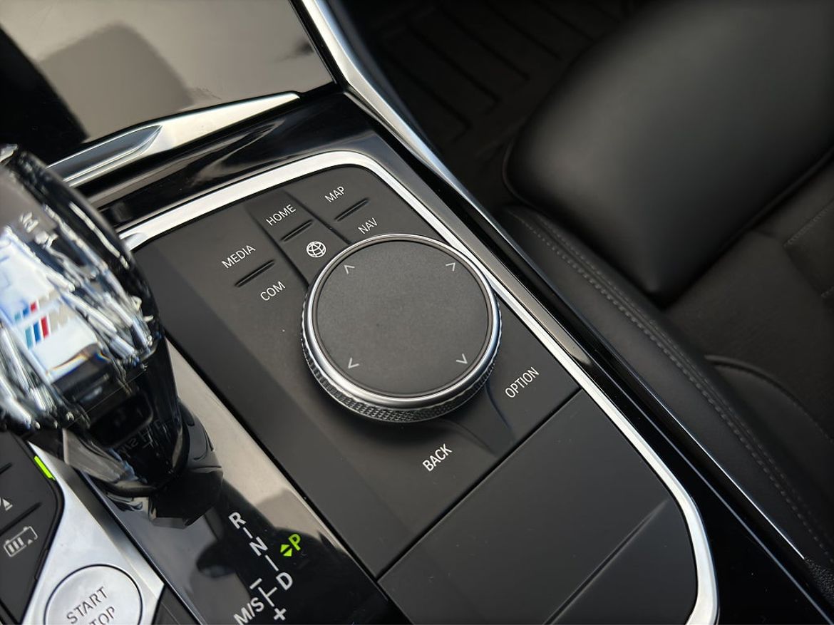 BMW 3-serie, bild 18 av 23