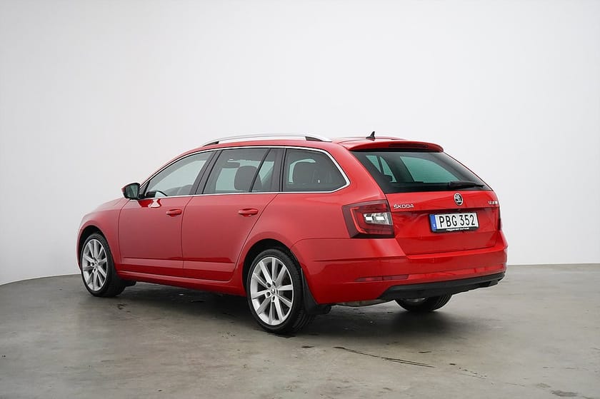 Bild 4 av Škoda Octavia Kombi Skoda 2.0 TSI / 190hk / Värmare / Navi / LED