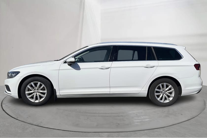 Bild 2 av Volkswagen Passat Sportscombi 1.5 TSI (150hk) GPS B-Kam Drag