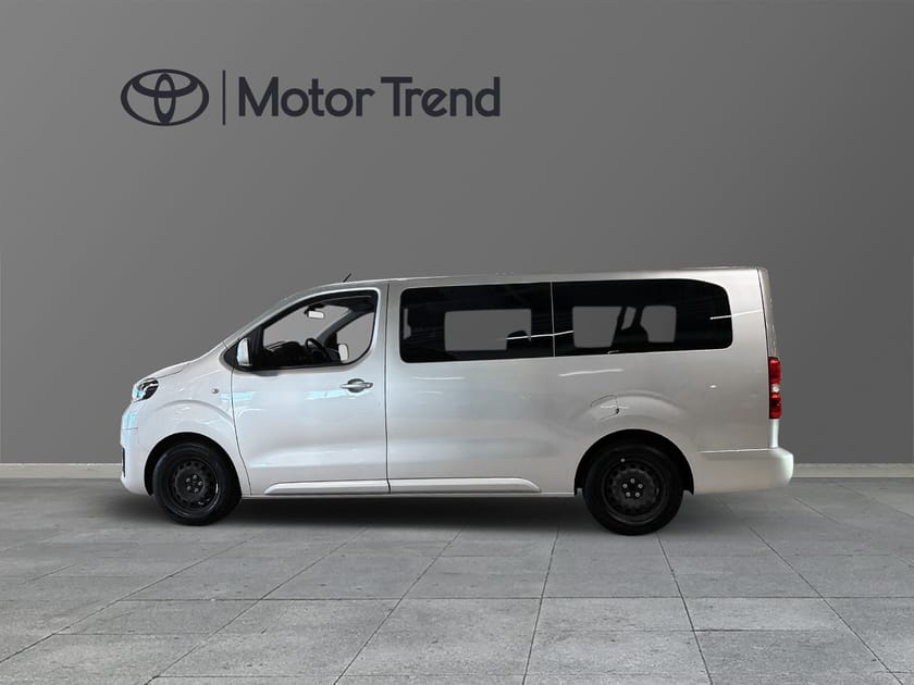 Bild 3 av Toyota Proace Verso SHUTTLE LONG 1,5 120 HK S&S