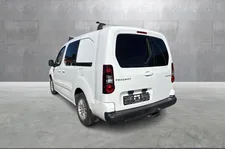 Thumnail bilde 1 av Peugeot Partner Van