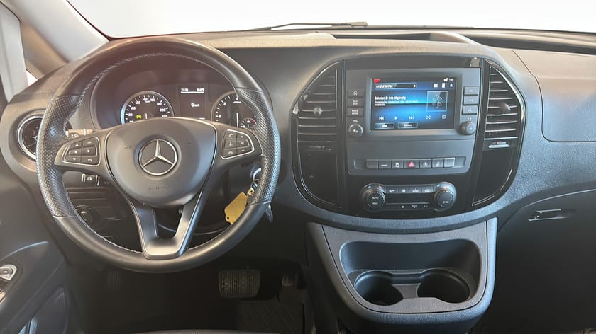 Bild 4 av Mercedes-Benz Vito Mixto 116 CDI 4x4 3.0t ex lång kampanj
