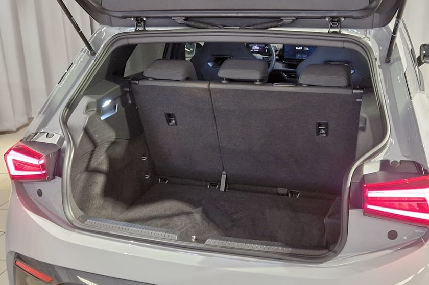 Bild 5 av CUPRA Born 58 | P-klimat | navi | Adapt f. | Backkamera | 204