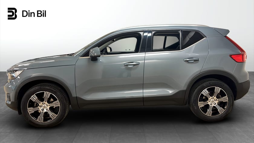 Bild 2 av Volvo XC40 T3 Geartronic 163hk/Inscription/Drag/Värmare/S+V-h