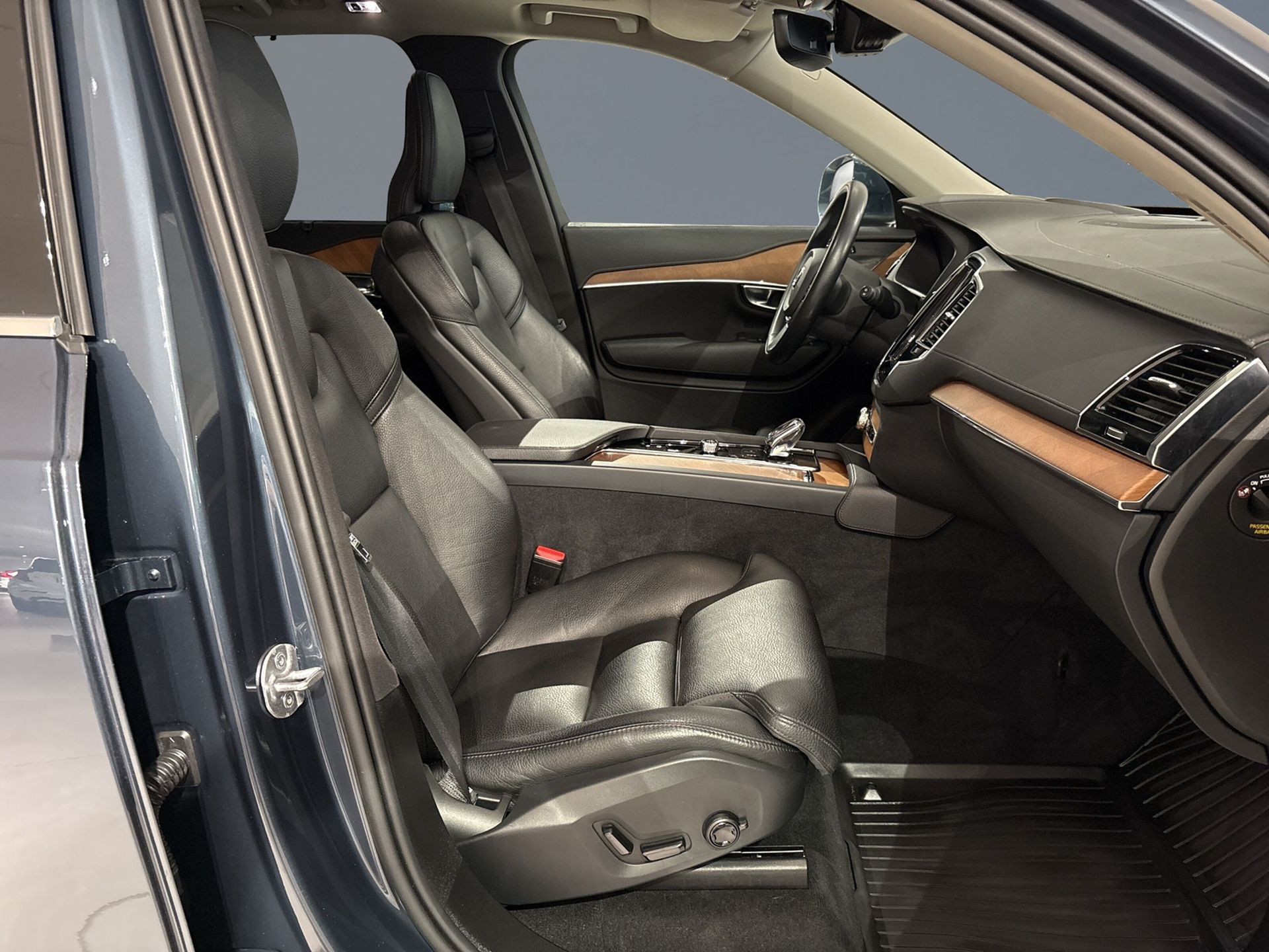 Volvo XC90 B5 AWD Diesel Inscription 2022, kuva 7/14